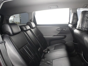 Минивэн Toyota Wish 2010 года, 1590000 рублей, Омск