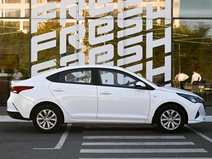 Седан Hyundai Solaris 2021 года, 1749000 рублей, Волгоград