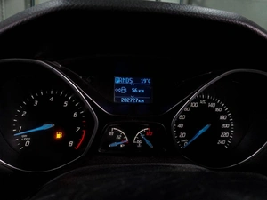 Хетчбэк Ford Focus 2012 года, 679000 рублей, Воронеж