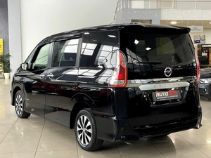 Минивэн Nissan Serena 2019 года, 1947000 рублей, Солонцы