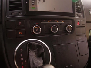 Минивэн Volkswagen Multivan 2011 года, 2170000 рублей, Владимир