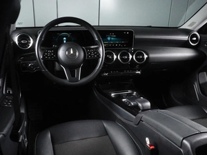 Седан Mercedes-benz CLA-класс 2019 года, 2535000 рублей, Минеральные Воды