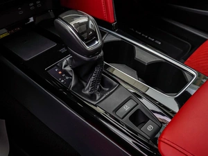 Седан Toyota Camry 2024 года, 3920000 рублей, Краснодар