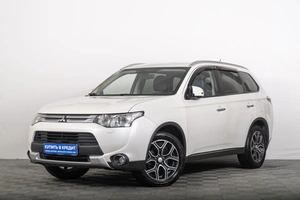 Внедорожник Mitsubishi Outlander 2014 года, 1699000 рублей, Томск