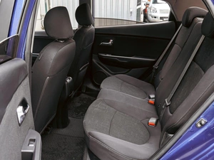 Седан Kia Rio 2011 года, 770000 рублей, Краснодар