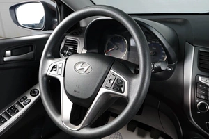 Седан Hyundai Solaris 2016 года, 1279000 рублей, Тюмень