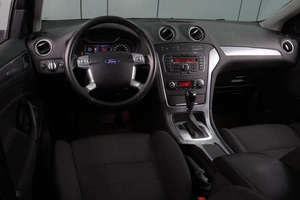 Седан Ford Mondeo 2011 года, 899000 рублей, Воронеж