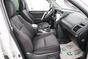 Внедорожник Toyota Land Cruiser Prado 2017 года, 6199000 рублей, Красноярск