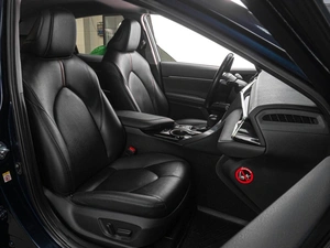 Седан Toyota Camry 2019 года, 3819000 рублей, Тюмень