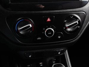 Седан Hyundai Solaris 2021 года, 1669000 рублей, Тюмень