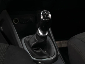 Хетчбэк Kia Rio 2012 года, 840000 рублей, Омск