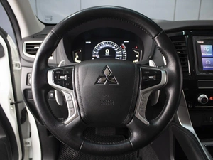 Внедорожник Mitsubishi Montero Sport 2022 года, 4710000 рублей, Омск