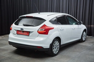 Хетчбэк Ford Focus 2013 года, 799000 рублей, Красноярск