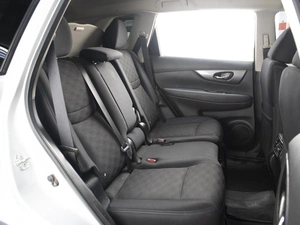 Внедорожник Nissan X-Trail 2018 года, 1720000 рублей, Омск