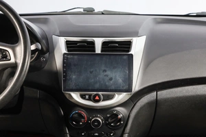 Седан Hyundai Solaris 2016 года, 679000 рублей, Новосибирск