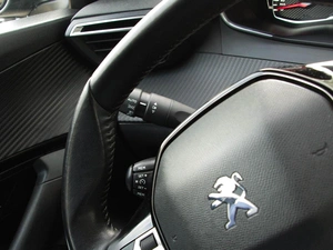 Внедорожник Peugeot 2008 2021 года, 1890000 рублей, Владимир