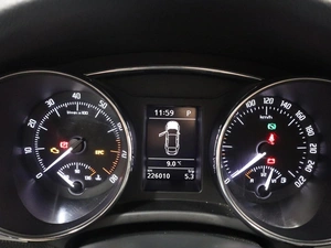 Седан Skoda Superb 2012 года, 1010000 рублей, Железногорск