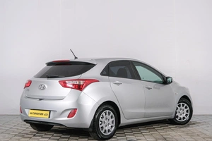 Хетчбэк Hyundai i30 2013 года, 849000 рублей, Красноярск