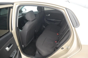 Седан Kia Rio 2012 года, 950000 рублей, Орёл