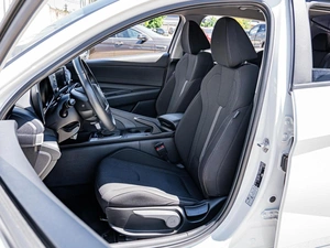 Седан Hyundai Elantra 2022 года, 1865000 рублей, Краснодар