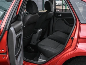 Хетчбэк Ford Focus 2008 года, 599000 рублей, Кирилловка