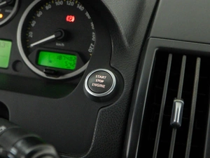 Внедорожник Land Rover Freelander 2008 года, 1054444 рублей, Москва