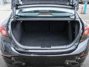 Седан Mazda 3 2013 года, 1100000 рублей, Краснодар