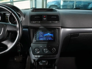 Внедорожник Skoda Yeti 2011 года, 797000 рублей, Тверь