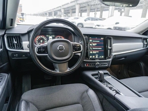 Универсал Volvo V90 Cross Country 2021 года, 3966000 рублей, Санкт-Петербург