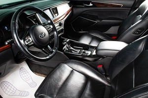 Седан Kia K7 2016 года, 2089000 рублей, Сургут