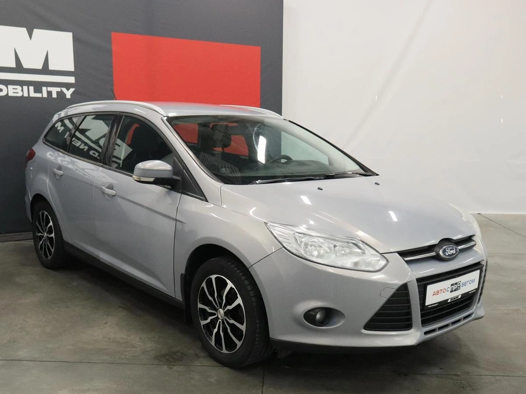 Универсал Ford Focus 2013 года, 780000 рублей, Курск