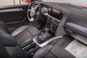 Седан Audi A4 2012 года, 1389000 рублей, Томск