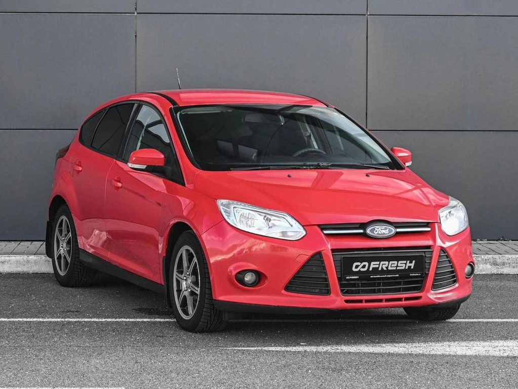 Хетчбэк Ford Focus 2012 года, 834000 рублей, Кирилловка