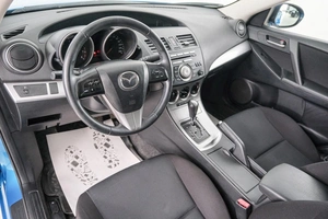 Седан Mazda 3 2011 года, 1149000 рублей, Красноярск