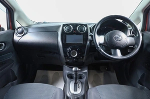Хетчбэк Nissan Note 2013 года, 789000 рублей, Новосибирск