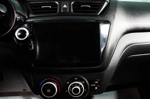 Седан Kia Rio 2011 года, 779000 рублей, Сургут