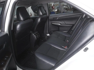 Седан Toyota Camry 2017 года, 1735000 рублей, Ростов-на-Дону