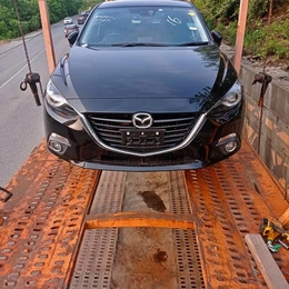 Хетчбэк Mazda Axela 2014 года, 1175000 рублей, Красноярск