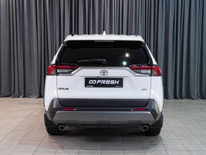 Внедорожник Toyota RAV4 2020 года, 3200000 рублей, Волгоград