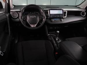 Внедорожник Toyota RAV4 2016 года, 2099000 рублей, Воронеж