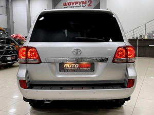 Внедорожник Toyota Land Cruiser 2011 года, 3297000 рублей, Солонцы