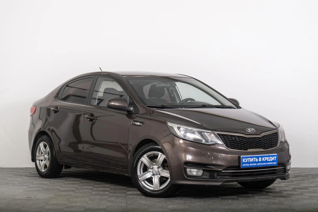 Седан Kia Rio 2015 года, 879000 рублей, Томск