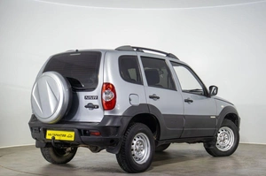 Внедорожник Chevrolet Niva 2014 года, 699000 рублей, Оренбург