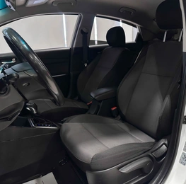 Седан Hyundai Solaris 2017 года, 1347000 рублей, Красноярск