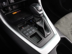 Внедорожник Toyota RAV4 2024 года, 4252000 рублей, Воронеж