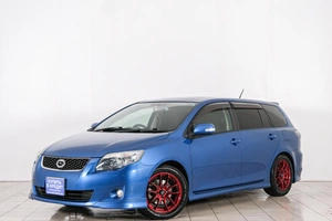 Универсал Toyota Corolla Fielder 2011 года, 1029000 рублей, Красноярск