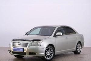 Седан Toyota Avensis 2004 года, 769000 рублей, Омск