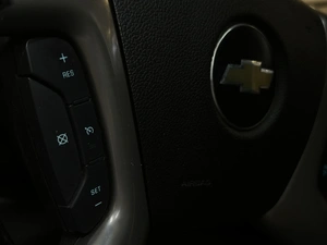 Внедорожник Chevrolet Tahoe 2013 года, 2287000 рублей, Красноярск