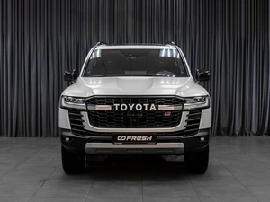 Внедорожник Toyota Land Cruiser 2021 года, 10499000 рублей, Тюмень