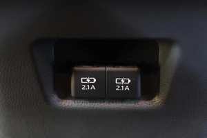 Внедорожник Toyota RAV4 2019 года, 4049000 рублей, Омск